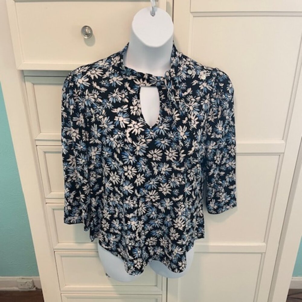 Adrienne Vittadini Floral Blouse with NeckTie Accent 1X